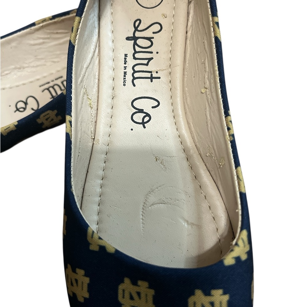 Spirit Co. Women's Dark Blue and Gold Notre Dame Loafers - Picture 3 of 6